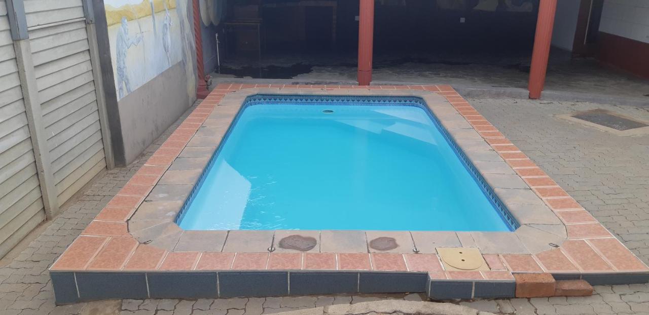 African Sky Guesthouse Windhoek Exterior photo