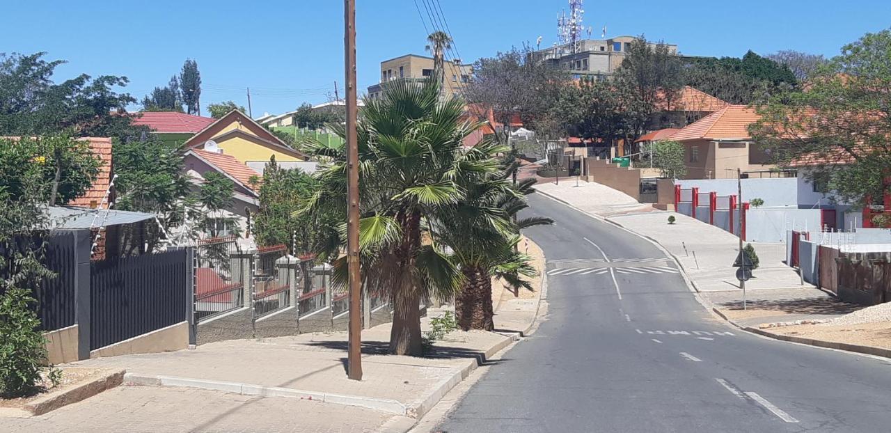 African Sky Guesthouse Windhoek Exterior photo